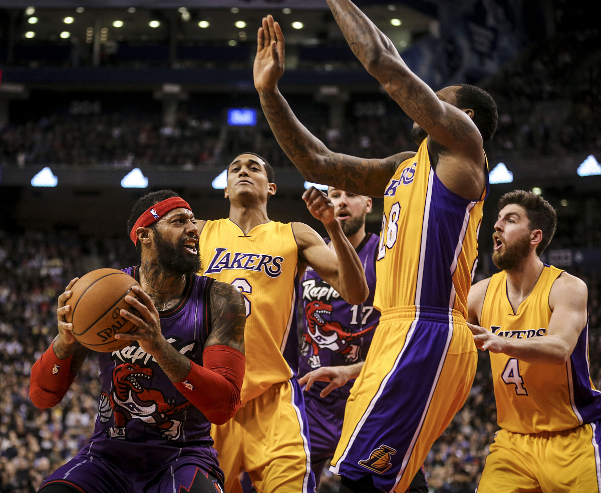 开云体育APP下载-NBA豪强对抗全面展开精彩激烈比赛不容错过