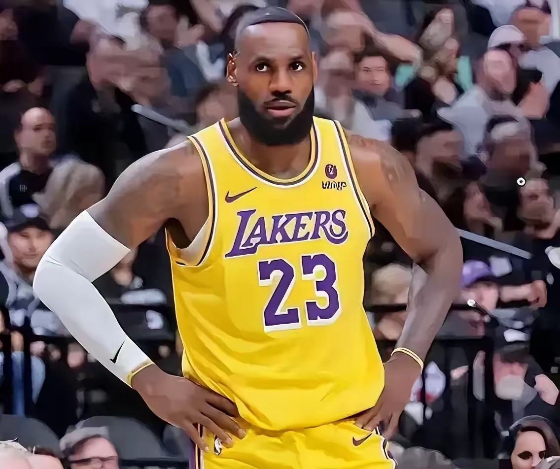 包含湖人逆转猛龙，取得三连胜的词条