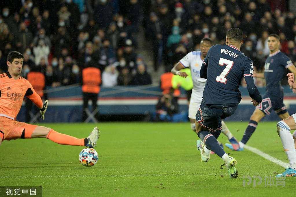 开云下载-哥伦比亚横扫美国，库尔图瓦统治全场