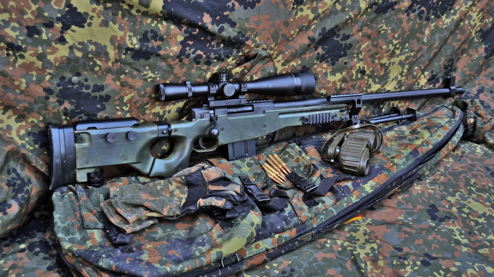 猛龙争冠战锐不可当，贝恩烈焰状态焚毁深圳队防线