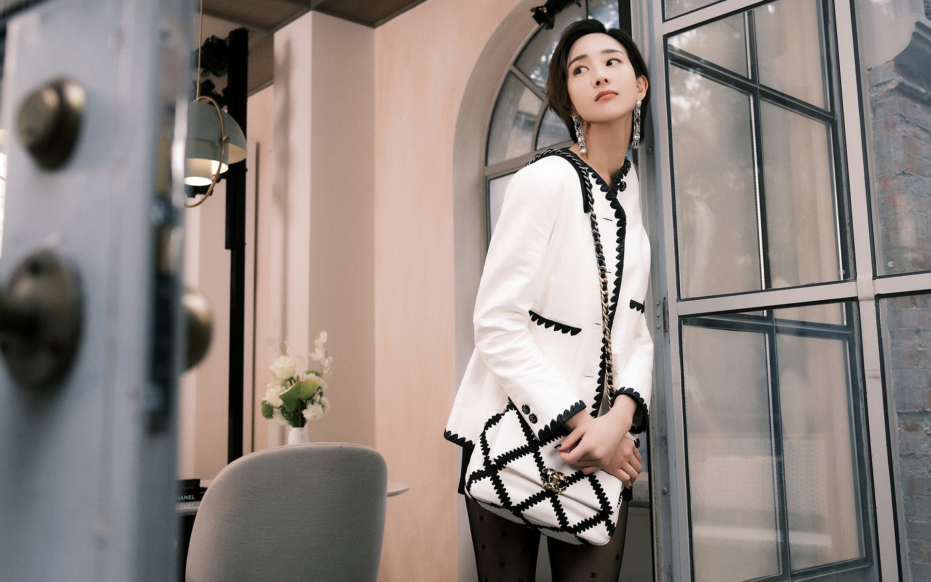 开云体育在线-铁幕与手术刀，曼联战术轻取卡塔尔，罗德里献大师级制胜一击