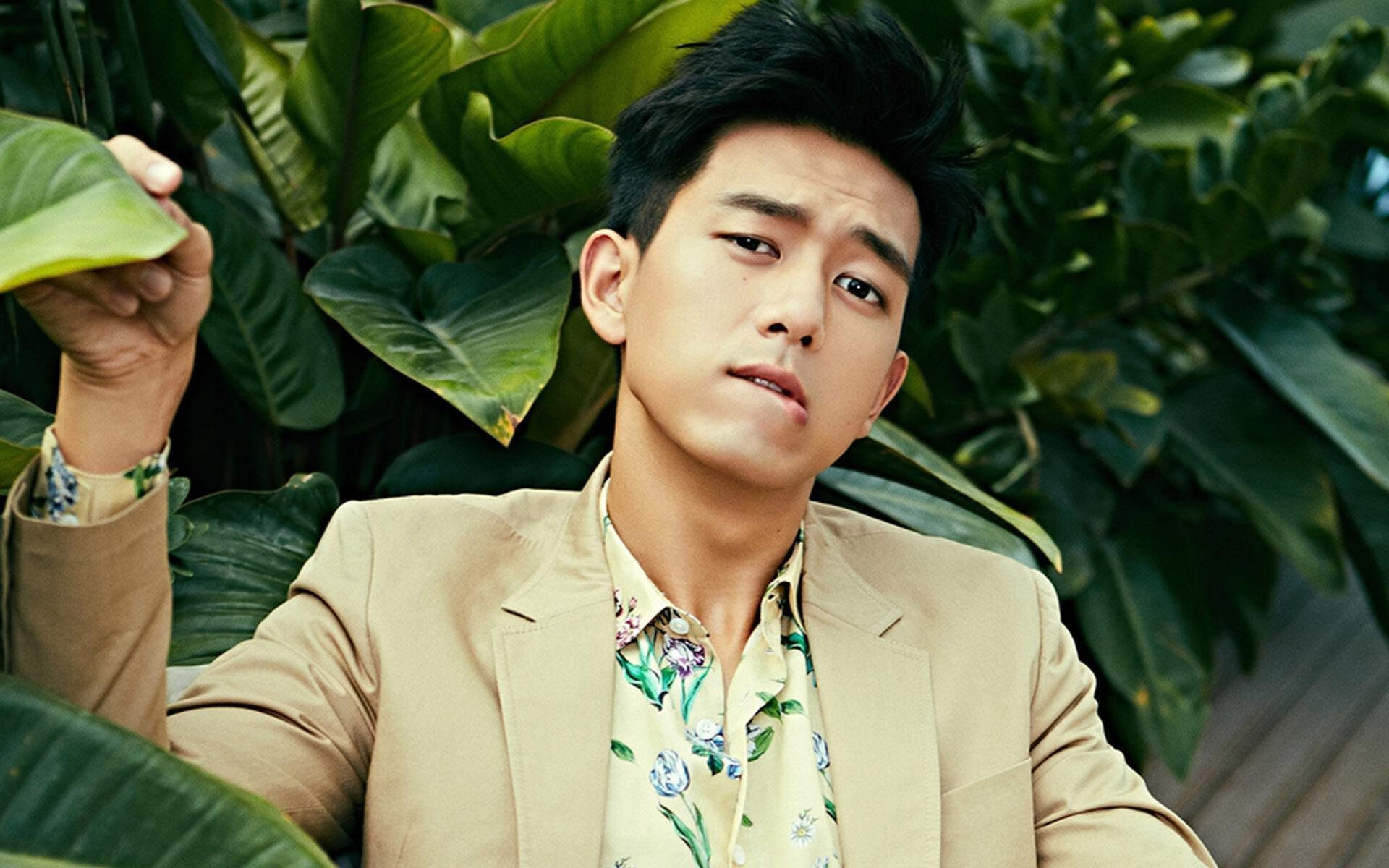 冷门与正名之战，比利时爆冷牙买加，萨卡关键回合不手软