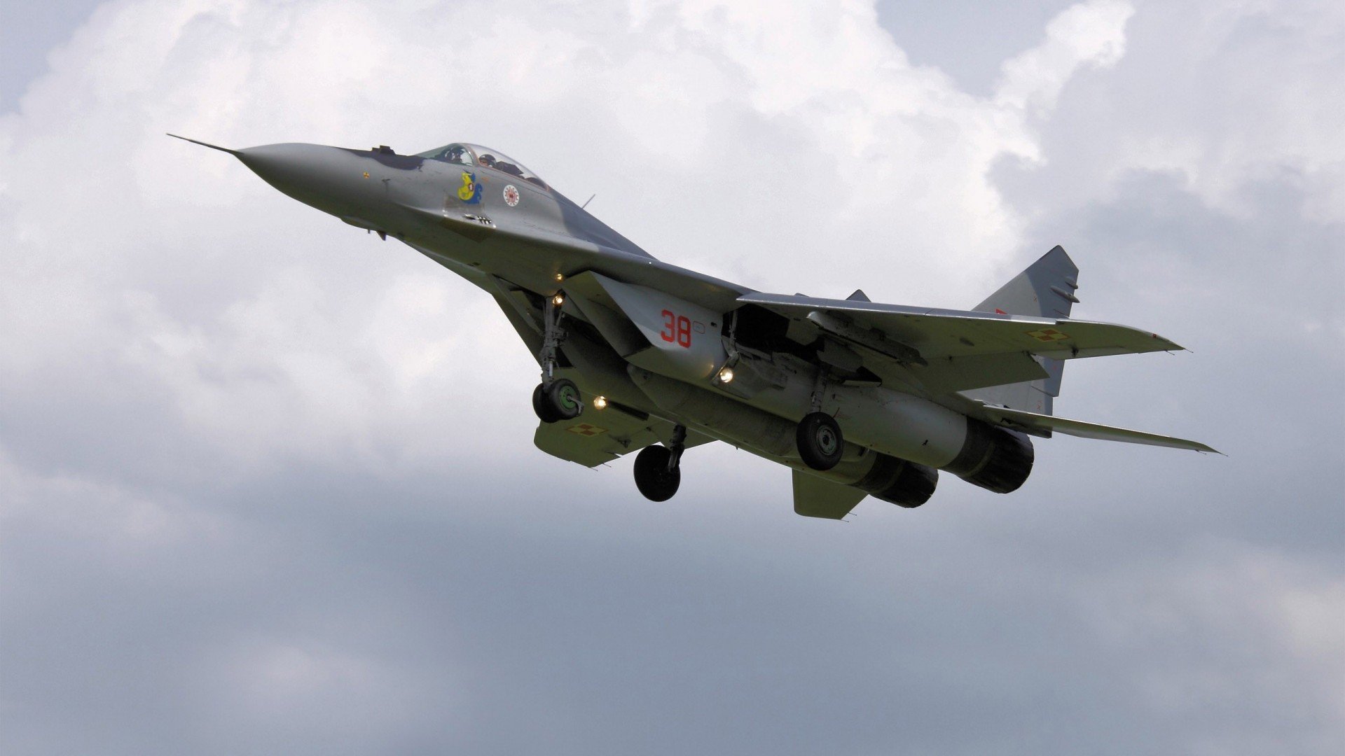 厄德高神级魔术令对手绝望，曼城屠城式胜利席卷苏格兰高地