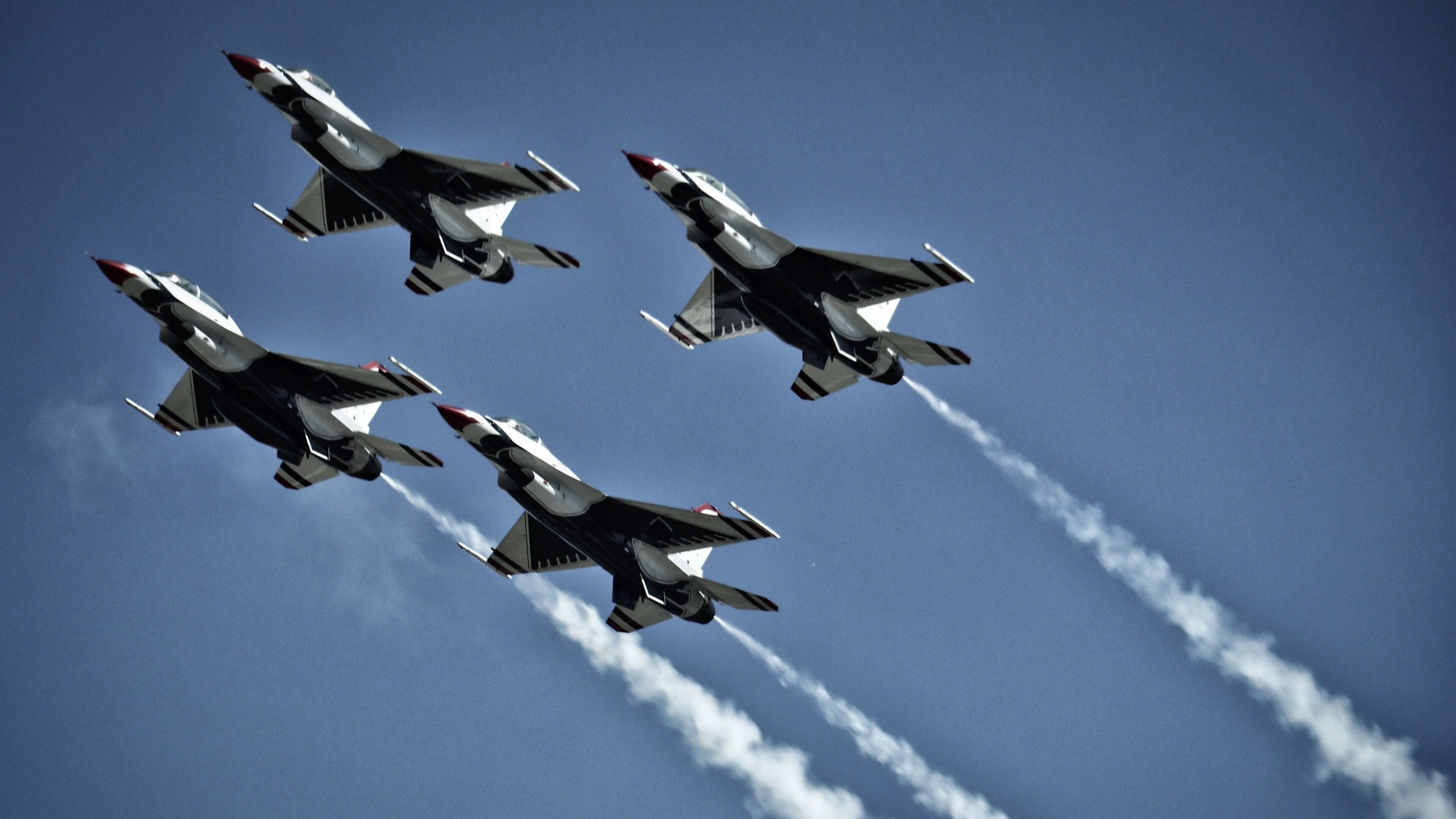 开云下载-阿尔及利亚的血色之刃，如何在内马尔的微笑前黯然？